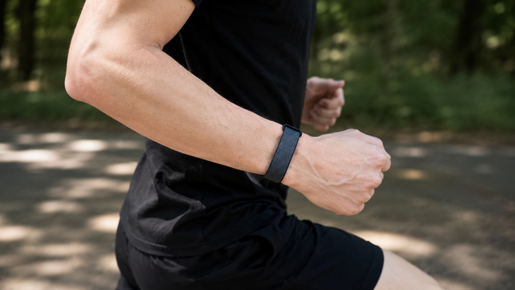 Fitbit Air beim Sport.